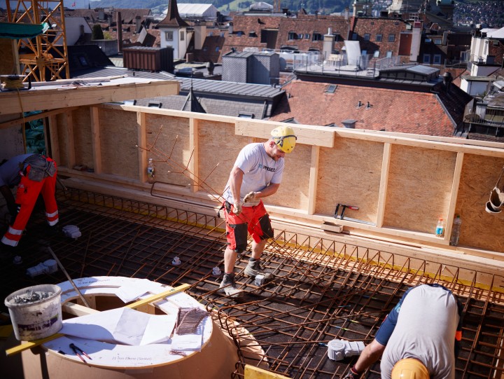 SANIERUNG UMBAUTEN Metropol CF020984