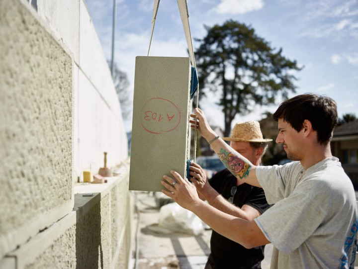 VON DACH Muri Kirchenmauer CF017347