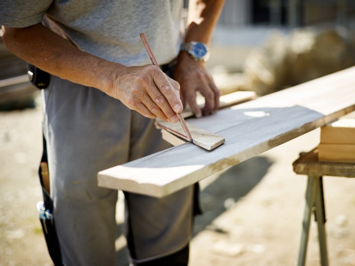 HOLZ UND FASSADENBAU CF020599