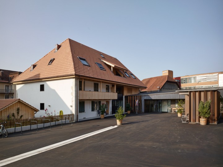 Aerztezentrum Lengnau CF021720