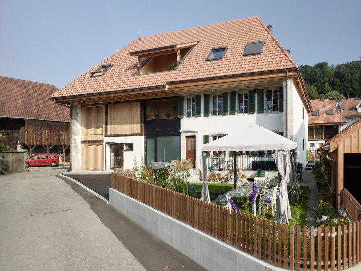 Aerztezentrum Lengnau CF021747 v2