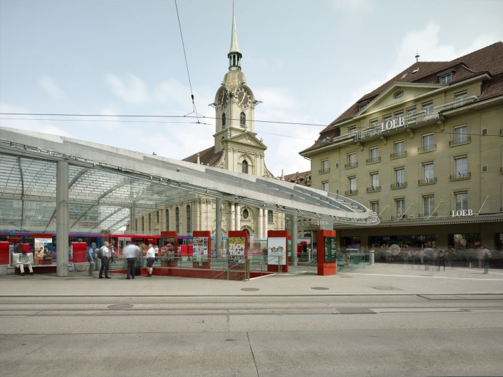 Bahnhofplatz CF020330