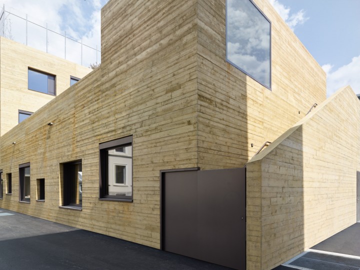 Turnhalle Planke CF017524