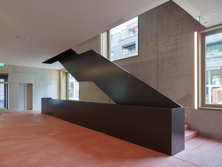 Turnhalle Planke CF017593