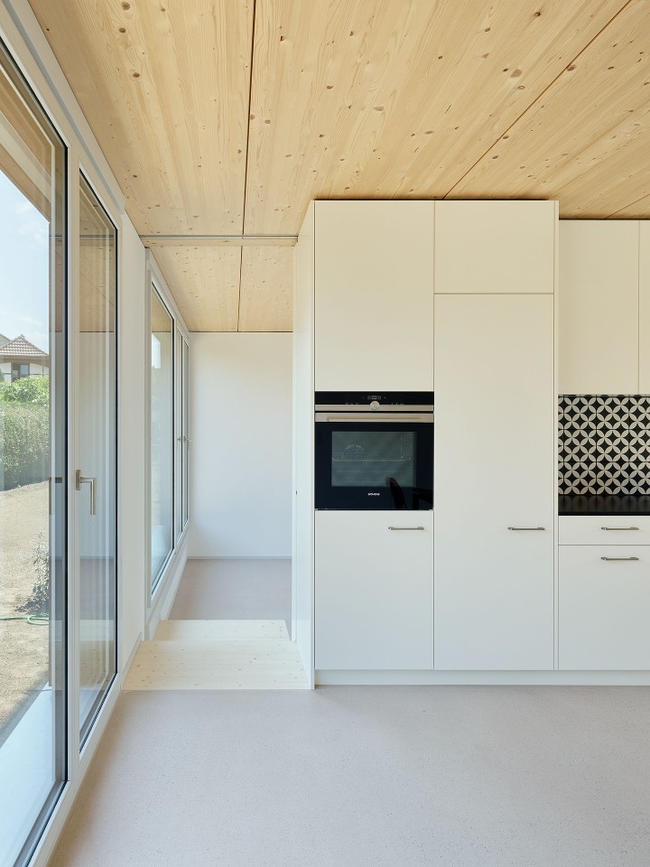 MJ2 Cor 230607 ARC007