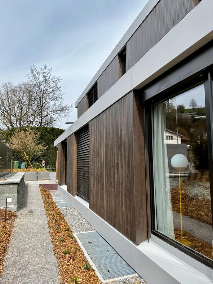 d7161086 e96e 4956 b970 9486de5e23d8